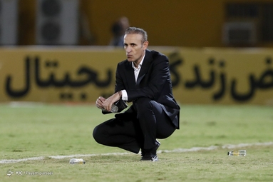 لیگ برتر فوتبال/ صنعت نفت آبادان  - پرسپولیس تهران