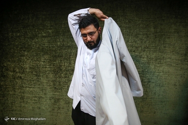 مراسم عمامه گذاری طلاب مدرسه علمیه امام خمینی ره