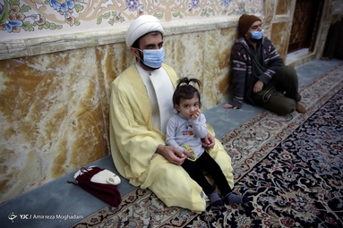 مراسم عمامه گذاری طلاب مدرسه علمیه امام خمینی ره