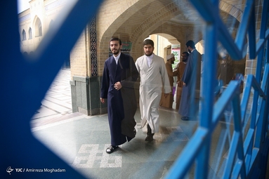 مراسم عمامه گذاری طلاب مدرسه علمیه امام خمینی ره