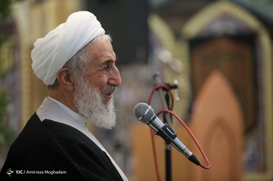 مراسم عمامه گذاری طلاب مدرسه علمیه امام خمینی ره