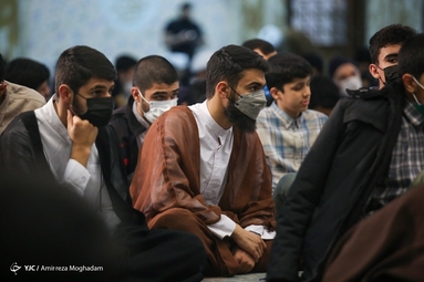 مراسم عمامه گذاری طلاب مدرسه علمیه امام خمینی ره