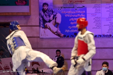 مسابقات بین المللی تکواندو جام فجر مردان