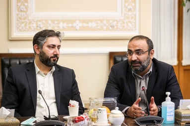 دیدار عوامل فیلم سینمایی موقعیت مهدی با رئیس مجلس شورای اسلامی