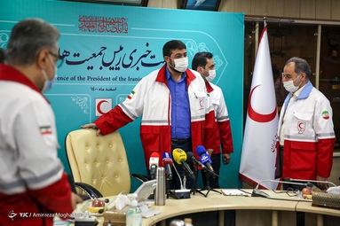 نشست خبری پیرحسین کولیوند رئیس جمعیت هلال احمر