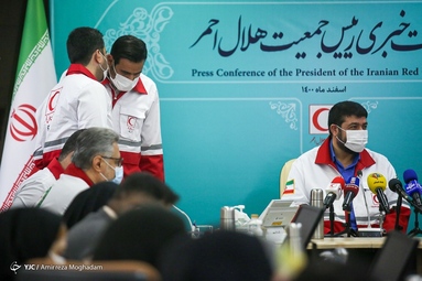 نشست خبری پیرحسین کولیوند رئیس جمعیت هلال احمر