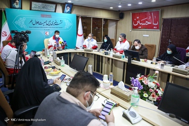 نشست خبری پیرحسین کولیوند رئیس جمعیت هلال احمر