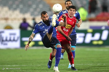 شهرآورد ۹۸/ پرسپولیس ۱ - استقلال ۱
