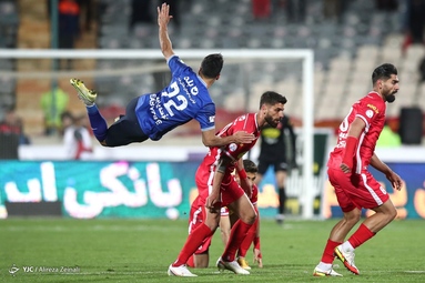 شهرآورد ۹۸/ پرسپولیس ۱ - استقلال ۱