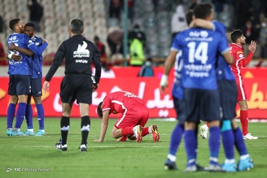 شهرآورد ۹۸/ پرسپولیس ۱ - استقلال ۱