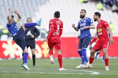 شهرآورد ۹۸/ پرسپولیس ۱ - استقلال ۱