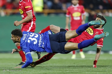 شهرآورد ۹۸/ پرسپولیس ۱ - استقلال ۱