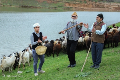 آیین نوروزخوانی در روستا