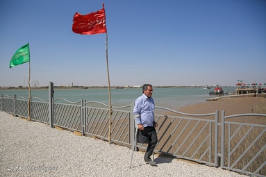 زائران راهیان نور در یادمان شهدای والفجر هشت - اروندخوزستان