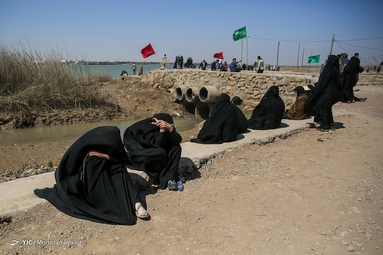 زائران راهیان نور در یادمان شهدای والفجر هشت - اروندخوزستان