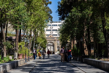گردشگران نوروزی بنای تاریخی عمارت مسعودیه تهران