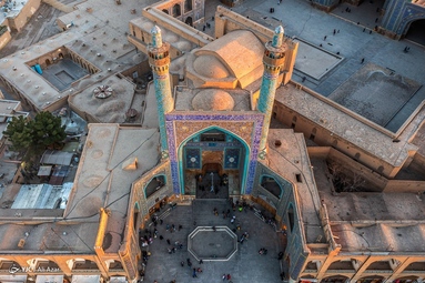 مهمانان نوروزی در نقش جهان - اصفهان