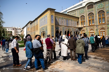 بازدید گردشگران نوروزی از کاخ گلستان