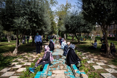 بازدید گردشگران نوروزی از کاخ گلستان