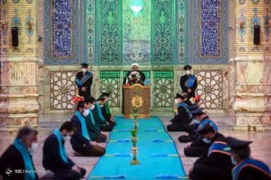آیین غبارروبی مسجد جمکران در آستانه ماه مبارک رمضان