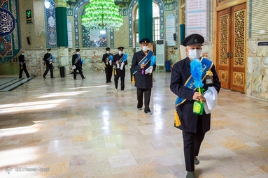آیین غبارروبی مسجد جمکران در آستانه ماه مبارک رمضان