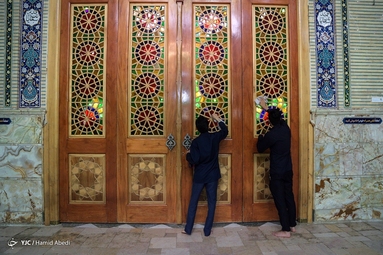 آیین غبارروبی مسجد جمکران در آستانه ماه مبارک رمضان