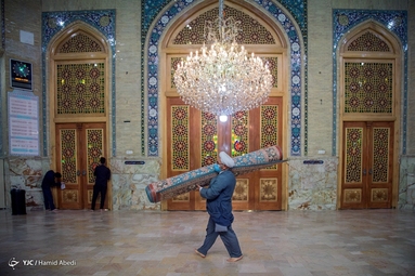 آیین غبارروبی مسجد جمکران در آستانه ماه مبارک رمضان