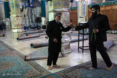 آیین غبارروبی مسجد جمکران در آستانه ماه مبارک رمضان