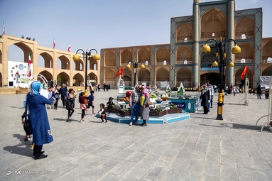 مسافران نوروزی در شهر تاریخی یزد
