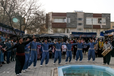 استقبال گردشگران از نمایشگاه صنایع دستی - ایلام