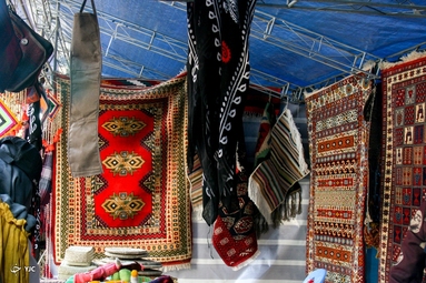 استقبال گردشگران از نمایشگاه صنایع دستی - ایلام