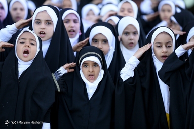 جشن روز جمهوری اسلامی ایران در برج میلاد