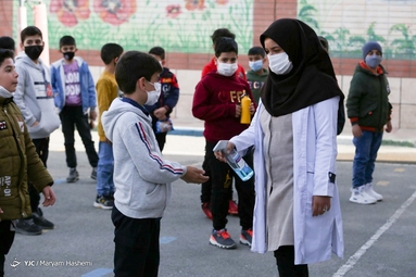 بازگشایی رسمی مدارس پس از دو سال