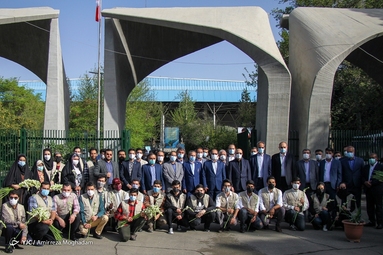 مراسم استقبال از دانشجویان دانشگاه تهران