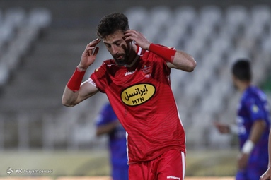لیگ برتر فوتبال/ پرسپولیس ۰ - هوادار ۰