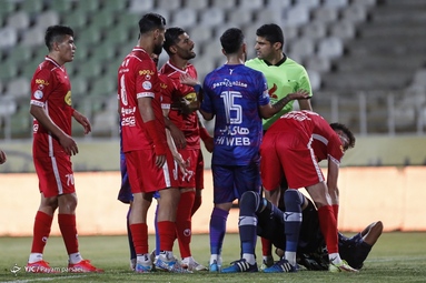 لیگ برتر فوتبال/ پرسپولیس ۰ - هوادار ۰