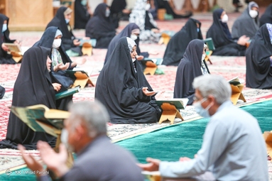 مراسم جزخوانی قرآن کریم در ماه مبارک رمضان - شیراز