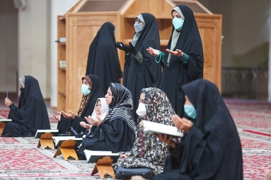 مراسم جزخوانی قرآن کریم در ماه مبارک رمضان - شیراز