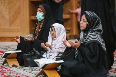 مراسم جزخوانی قرآن کریم در ماه مبارک رمضان - شیراز