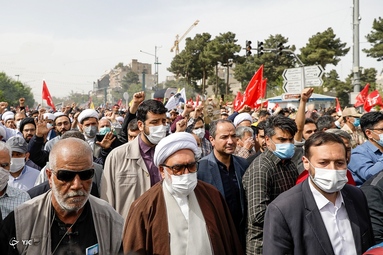 تشییع پیکر روحانی شهید «محمد اصلانی» - حرم رضوی