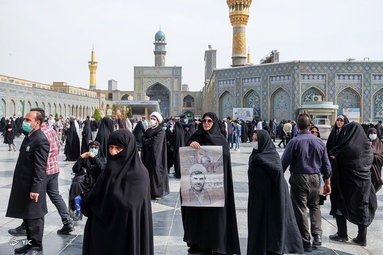 تشییع پیکر روحانی شهید «محمد اصلانی» - حرم رضوی