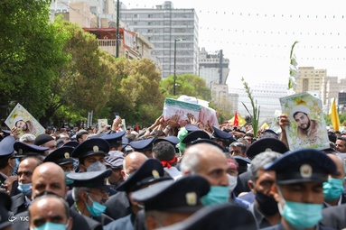 تشییع پیکر روحانی شهید «محمد صادق دارایی» - حرم مطهر رضوی