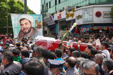 تشییع پیکر روحانی شهید «محمد صادق دارایی» - حرم مطهر رضوی