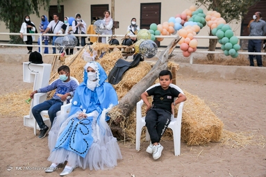 کودک اهوازی اسب سوار شد