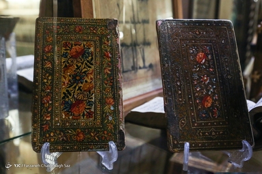 نمایشگاه قرآن و ادعیه خطی - شیراز