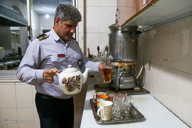 ضیافت افطاری در ایستگاه آتش نشانی - رشت