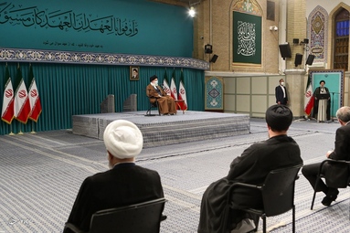 دیدار مسئولان نظام با مقام معظم رهبری