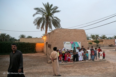برگزاری آیین سنتی گرگیعان به مناسبت نیمه رمضان در روستای علوه از توابع اهواز - خوزستان