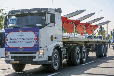 مراسم رژه روز ارتش جمهوری اسلامی ایران - میدان آزادی