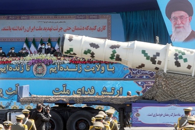 مراسم رژه روز ارتش جمهوری اسلامی ایران - میدان آزادی